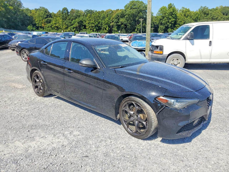 Alfa Romeo GIULIA 2018 — Copart