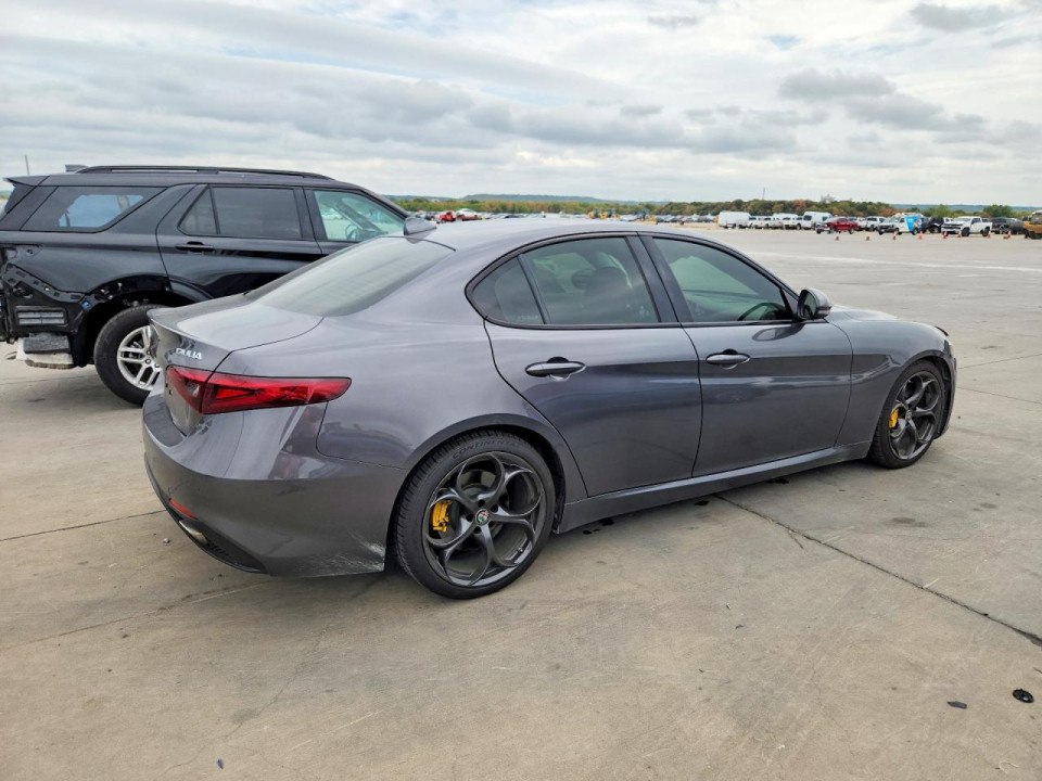 Alfa Romeo GIULIA 2018 — Copart