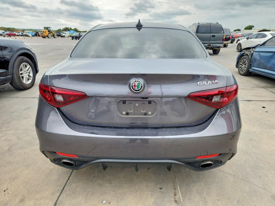Alfa Romeo GIULIA 2018 — Copart