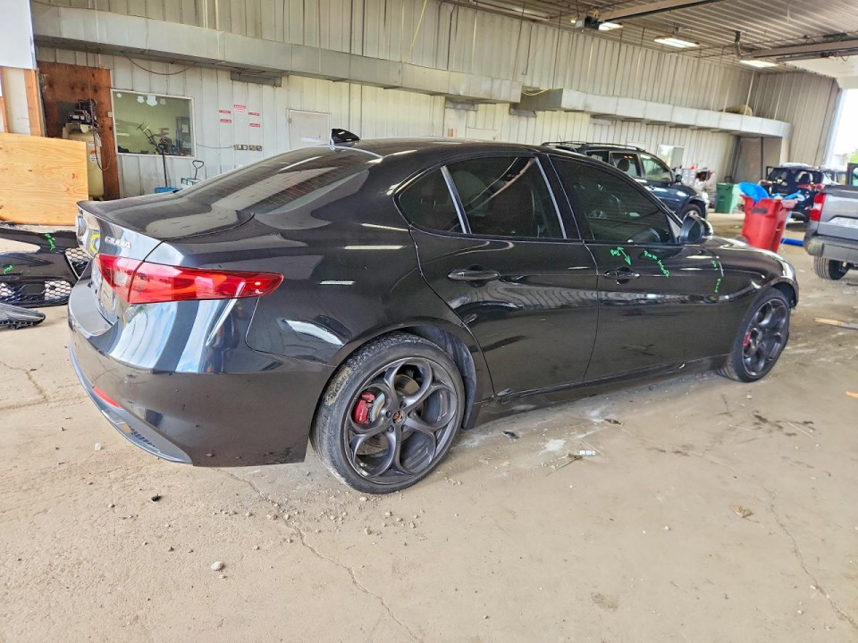 Alfa Romeo GIULIA 2018 — Copart