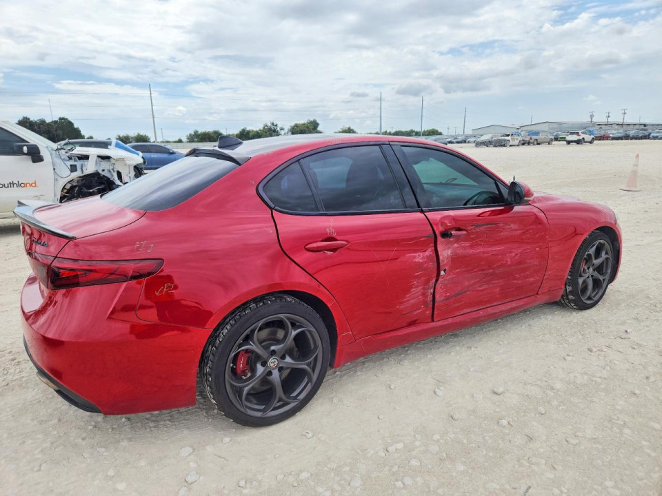 Alfa Romeo GIULIA 2018 — Copart