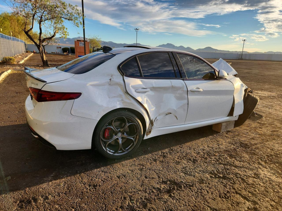 Alfa Romeo GIULIA 2018 — Copart