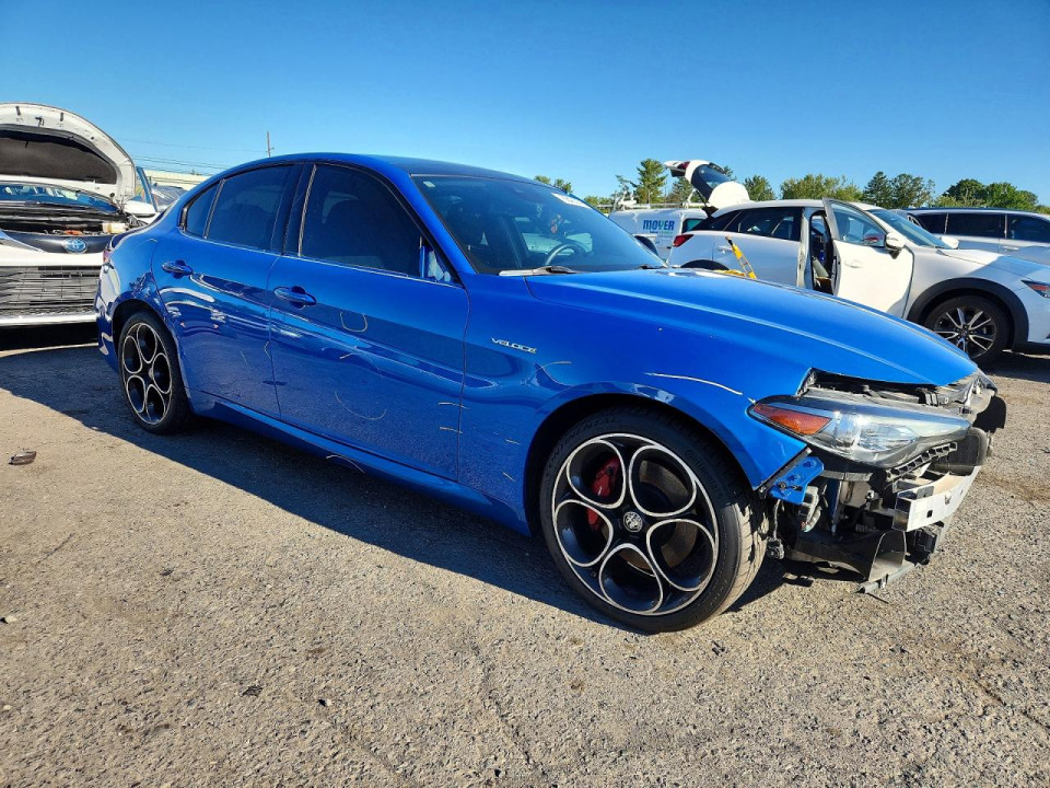 Alfa Romeo GIULIA 2023 — Copart