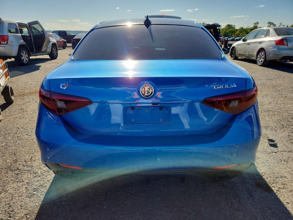 Alfa Romeo GIULIA 2023 — Copart