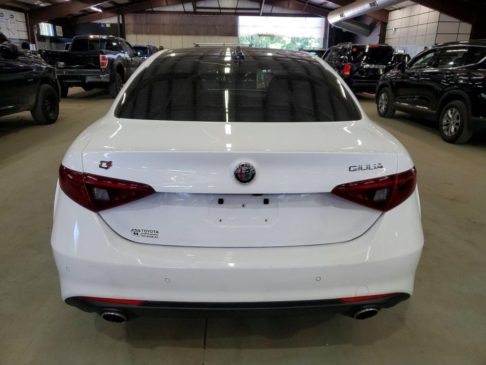 Alfa Romeo GIULIA 2018 — Copart