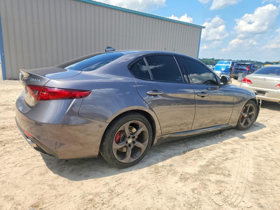 Alfa Romeo GIULIA 2018 — Copart