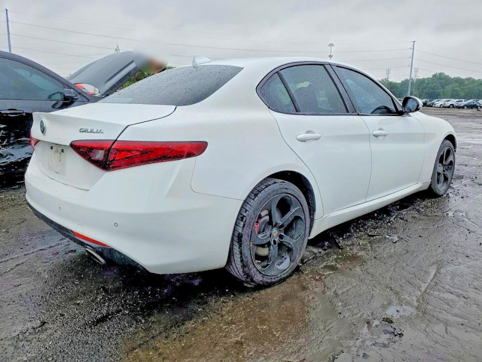 Alfa Romeo GIULIA 2018 — Copart