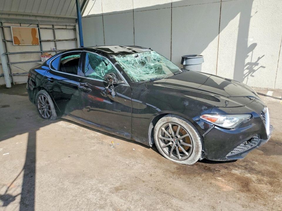 Alfa Romeo GIULIA 2018 — Copart
