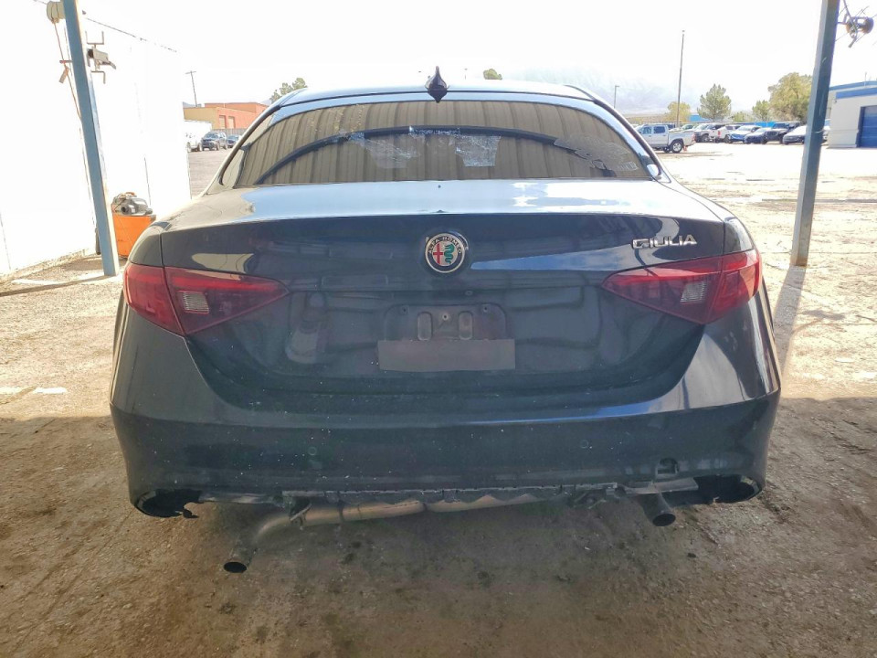 Alfa Romeo GIULIA 2018 — Copart