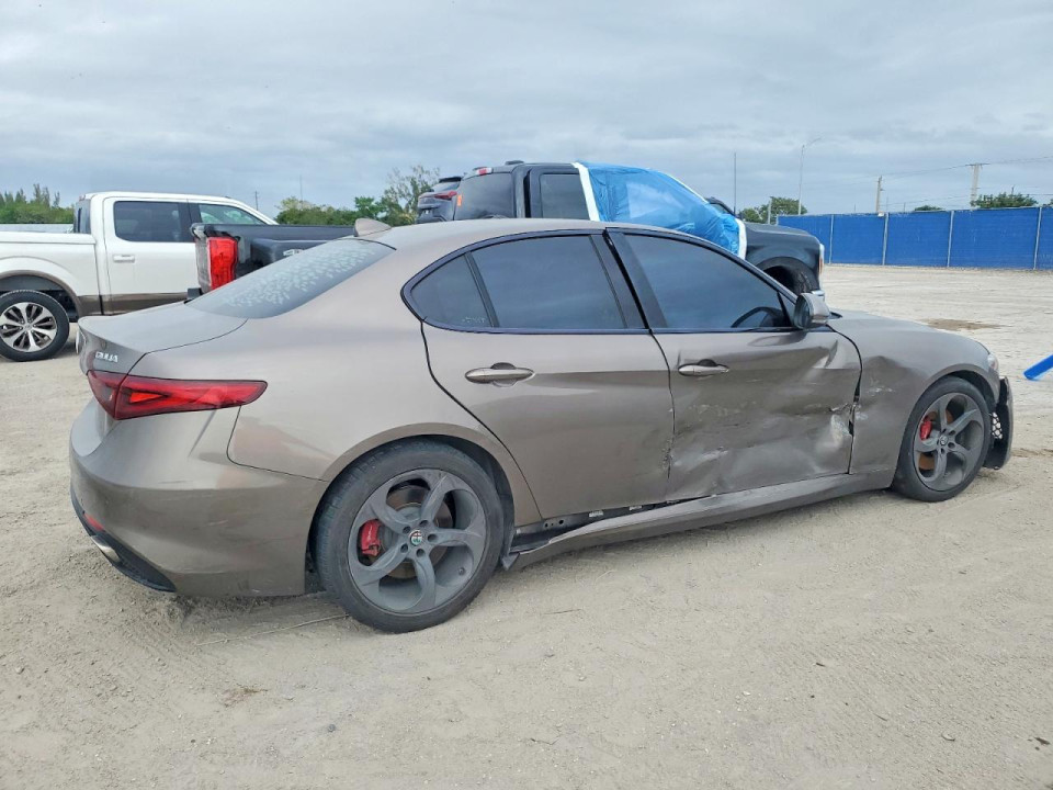 Alfa Romeo GIULIA 2019 — Copart
