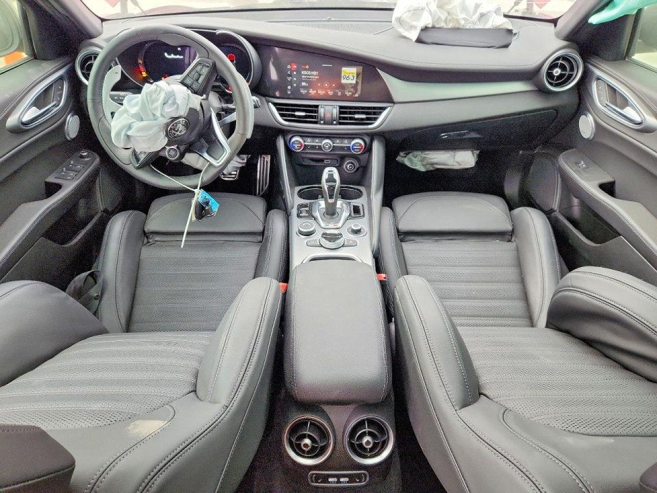 Alfa Romeo GIULIA 2025 — Copart