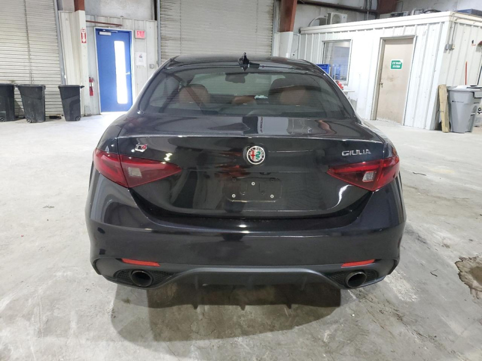 Alfa Romeo GIULIA 2018 — Copart