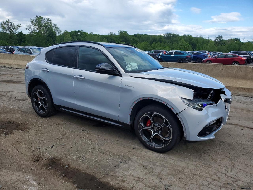 Alfa Romeo STELVIO BASE 2025 — Copart