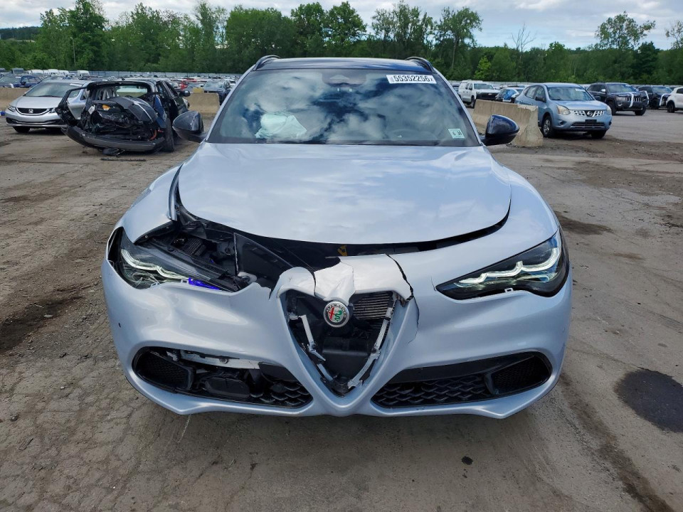 Alfa Romeo STELVIO BASE 2025 — Copart