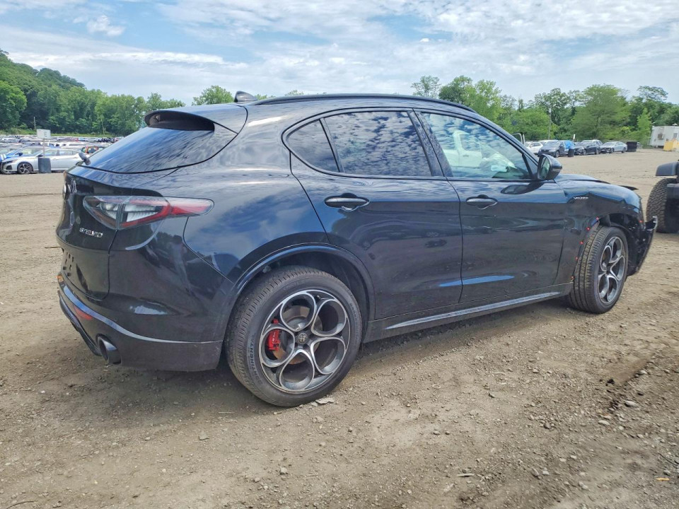 Alfa Romeo STELVIO BASE 2025 — Copart