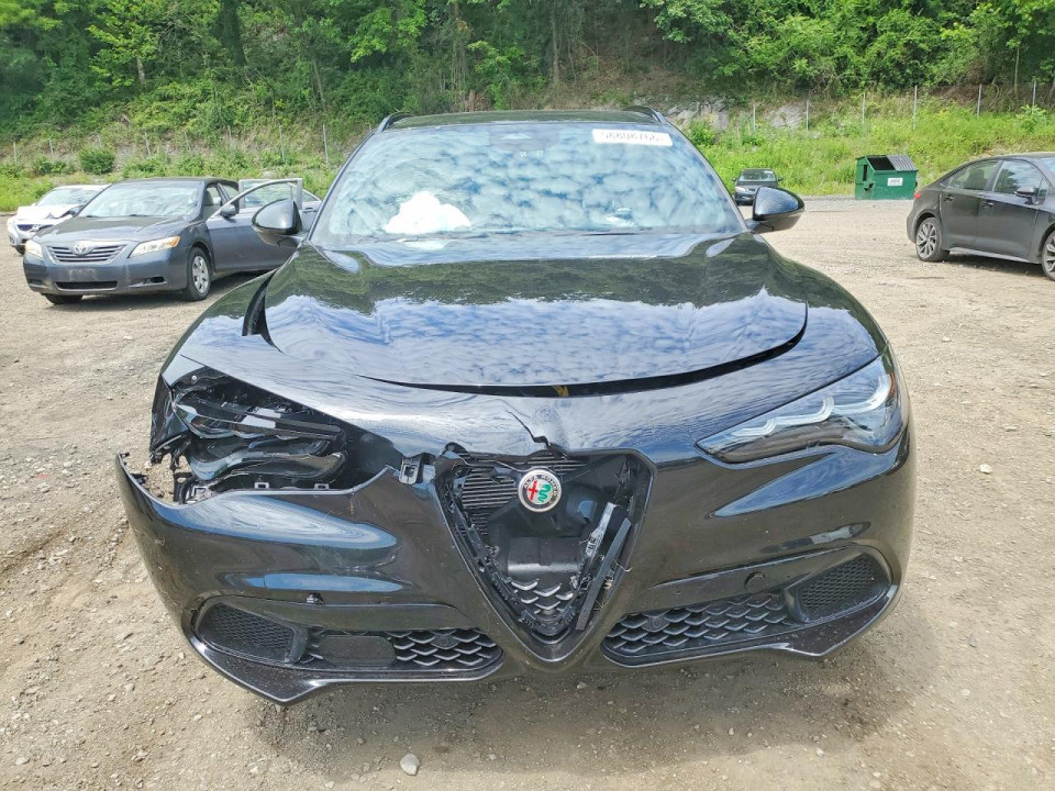 Alfa Romeo STELVIO BASE 2025 — Copart