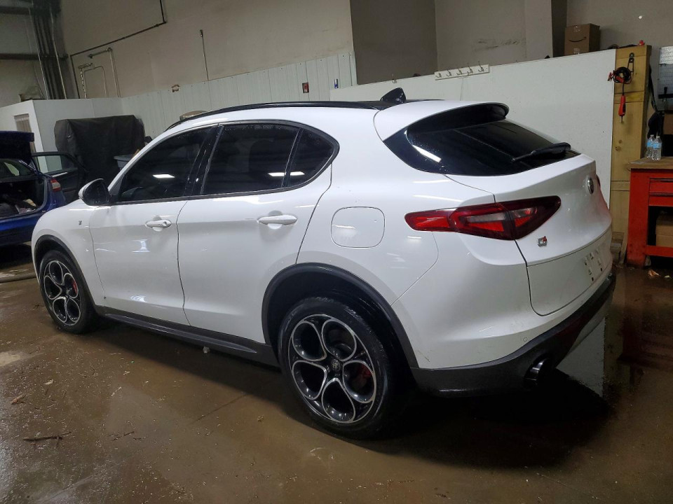 Alfa Romeo STELVIO 2022 — Copart