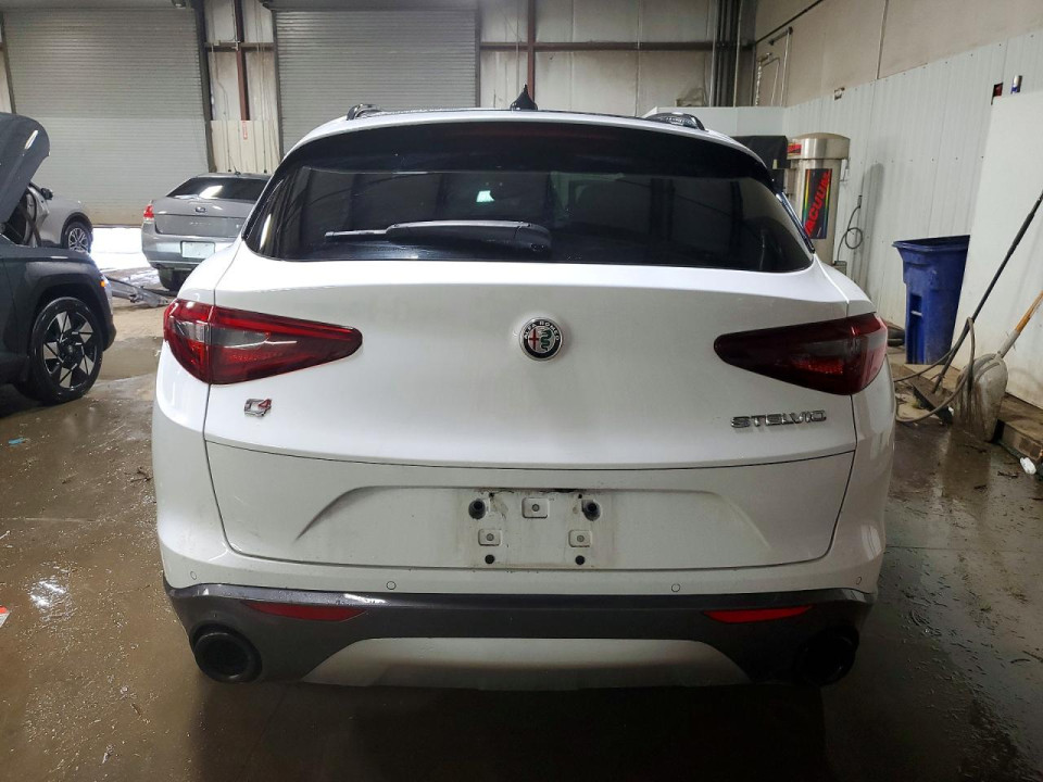 Alfa Romeo STELVIO 2022 — Copart
