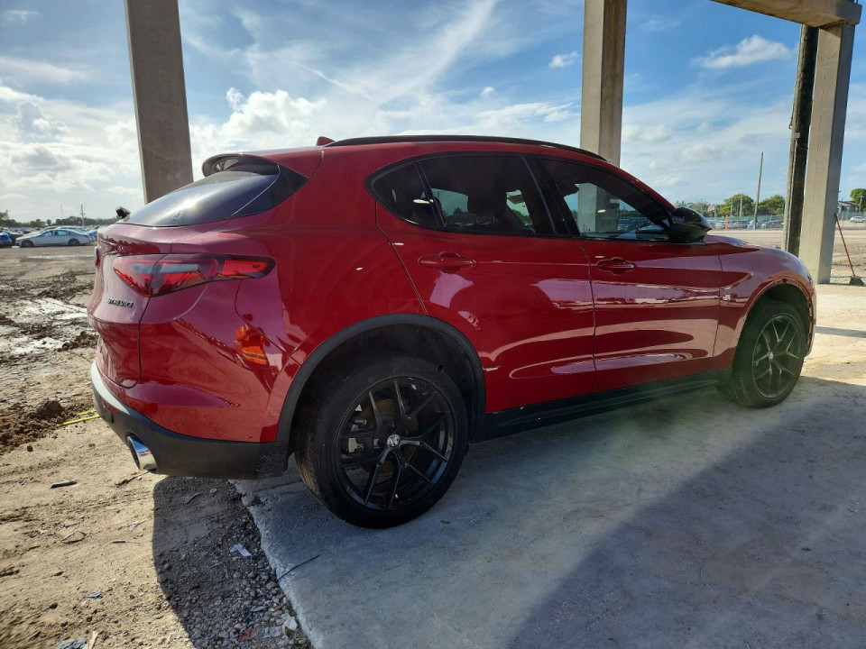 Alfa Romeo STELVIO 2021 — Copart