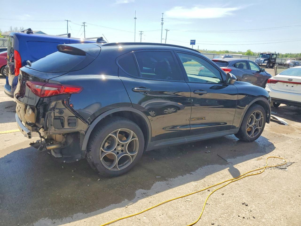 Alfa Romeo STELVIO 2021 — Copart