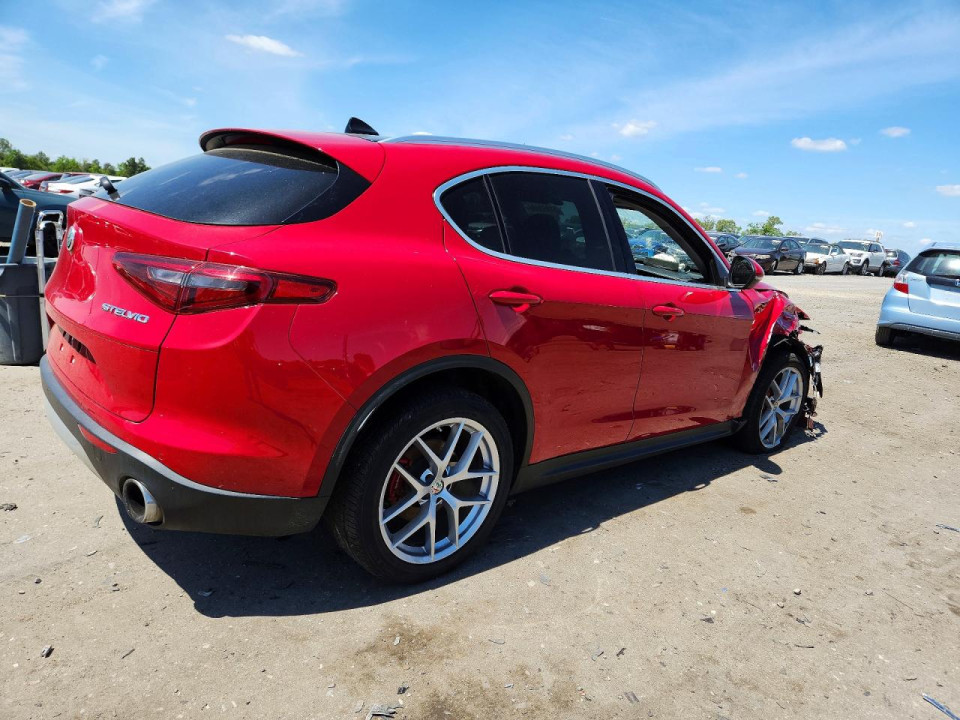 Alfa Romeo STELVIO 2018 — Copart