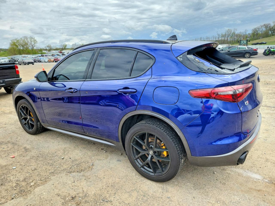 Alfa Romeo STELVIO 2022 — Copart