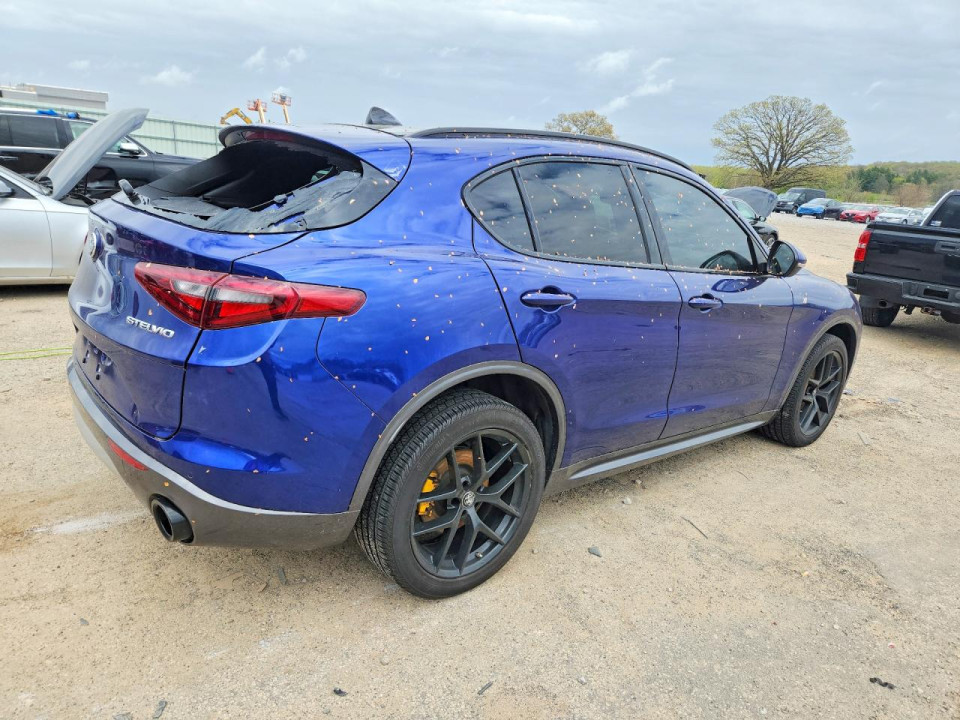 Alfa Romeo STELVIO 2022 — Copart