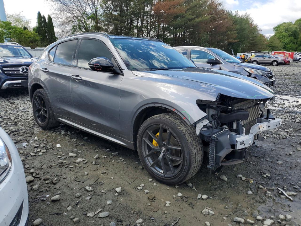 Alfa Romeo STELVIO 2020 — Copart