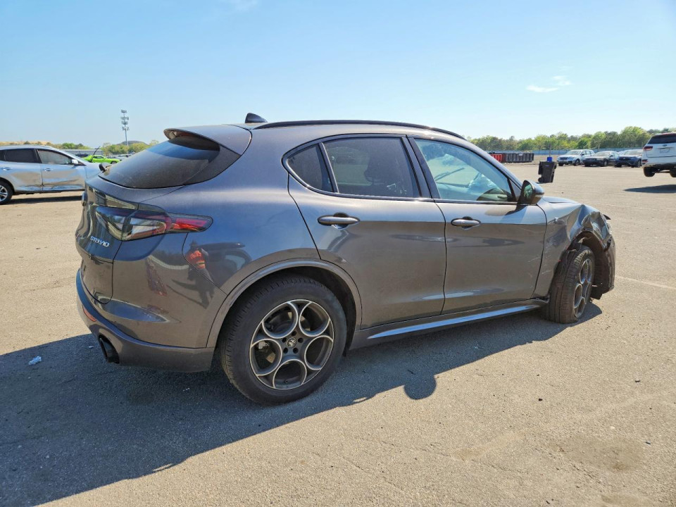 Alfa Romeo STELVIO 2024 — Copart
