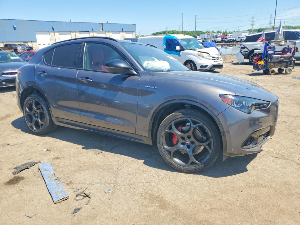 Alfa Romeo STELVIO 2024 — Copart