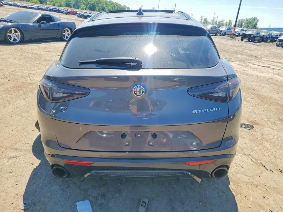 Alfa Romeo STELVIO 2024 — Copart
