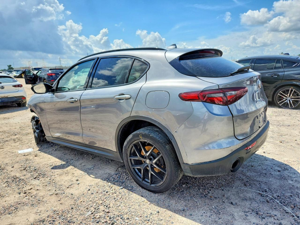 Alfa Romeo STELVIO 2020 — Copart