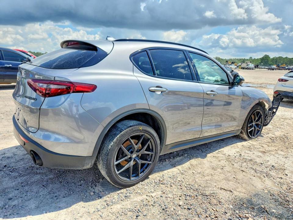 Alfa Romeo STELVIO 2020 — Copart
