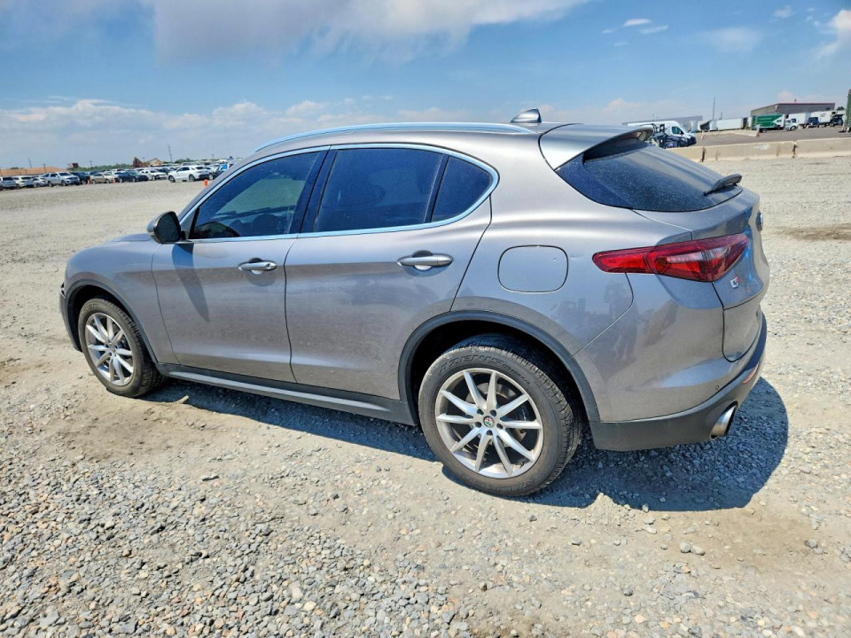 Alfa Romeo STELVIO 2018 — Copart