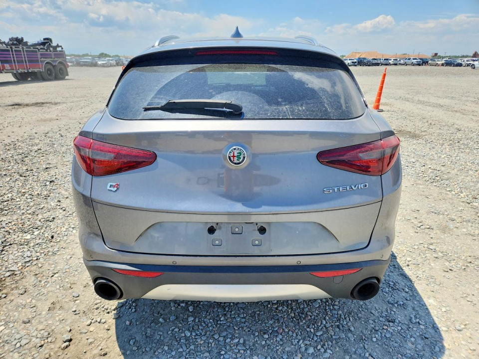Alfa Romeo STELVIO 2018 — Copart