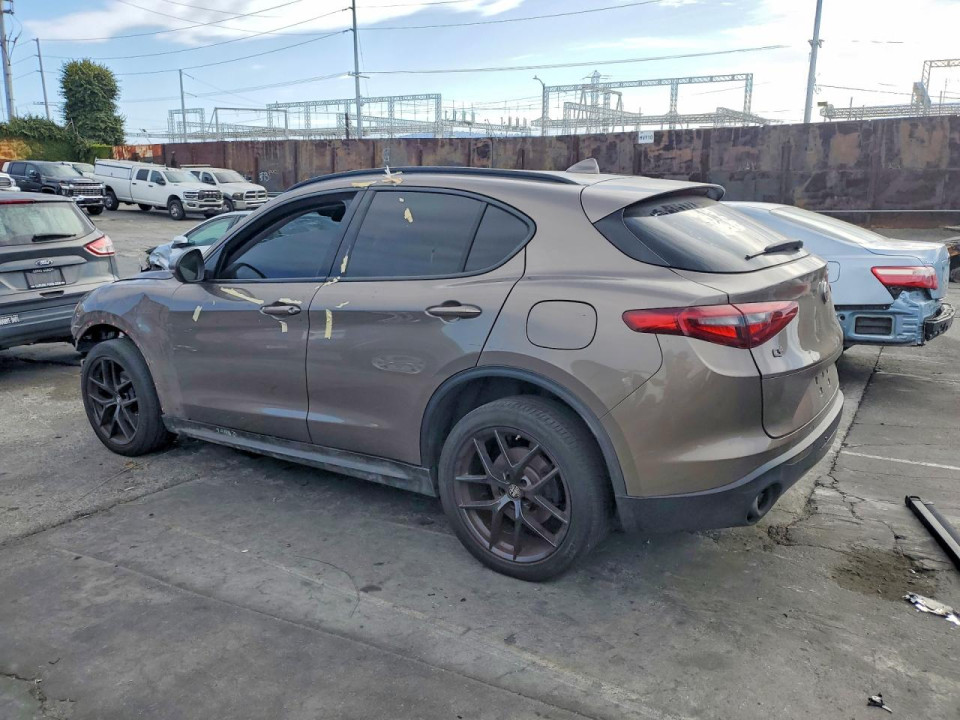 Alfa Romeo STELVIO 2019 — Copart