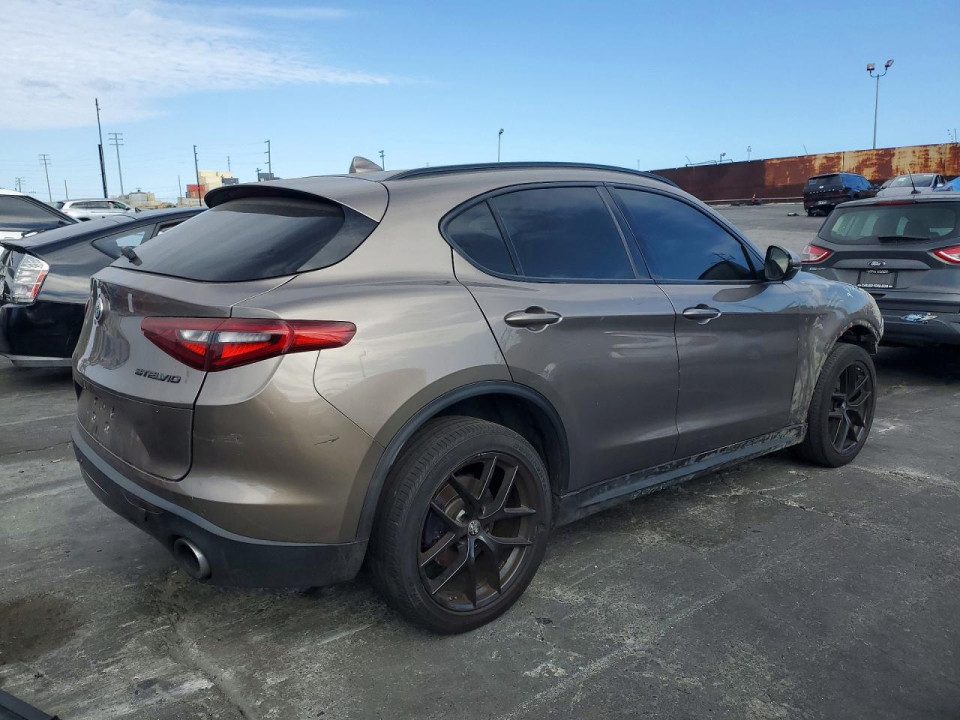 Alfa Romeo STELVIO 2019 — Copart