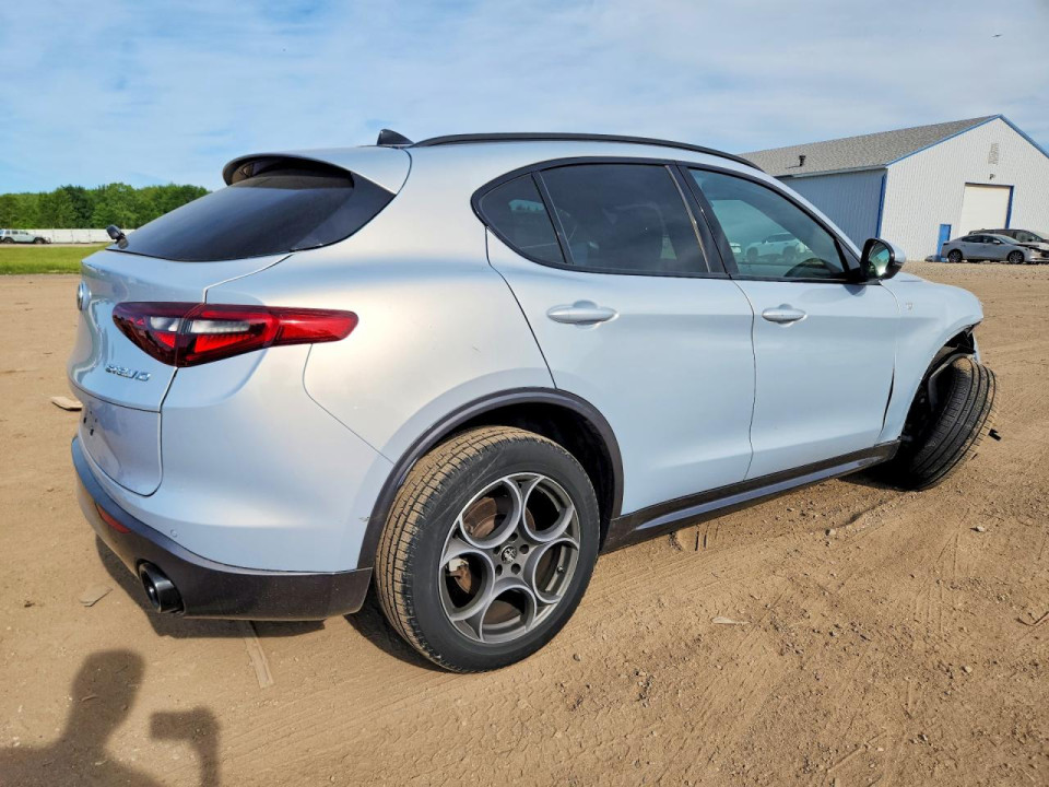 Alfa Romeo STELVIO 2022 — Copart