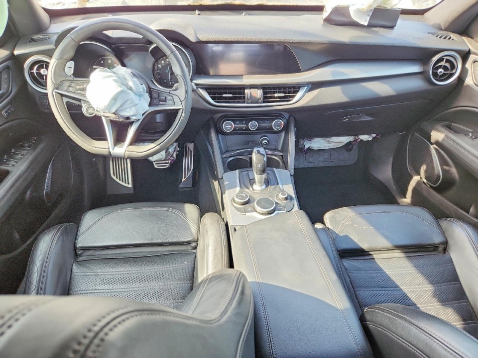 Alfa Romeo STELVIO 2018 — Copart