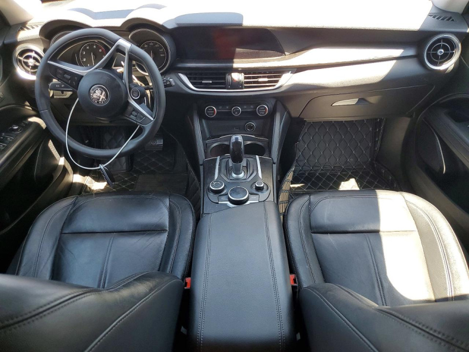 Alfa Romeo STELVIO 2018 — Copart