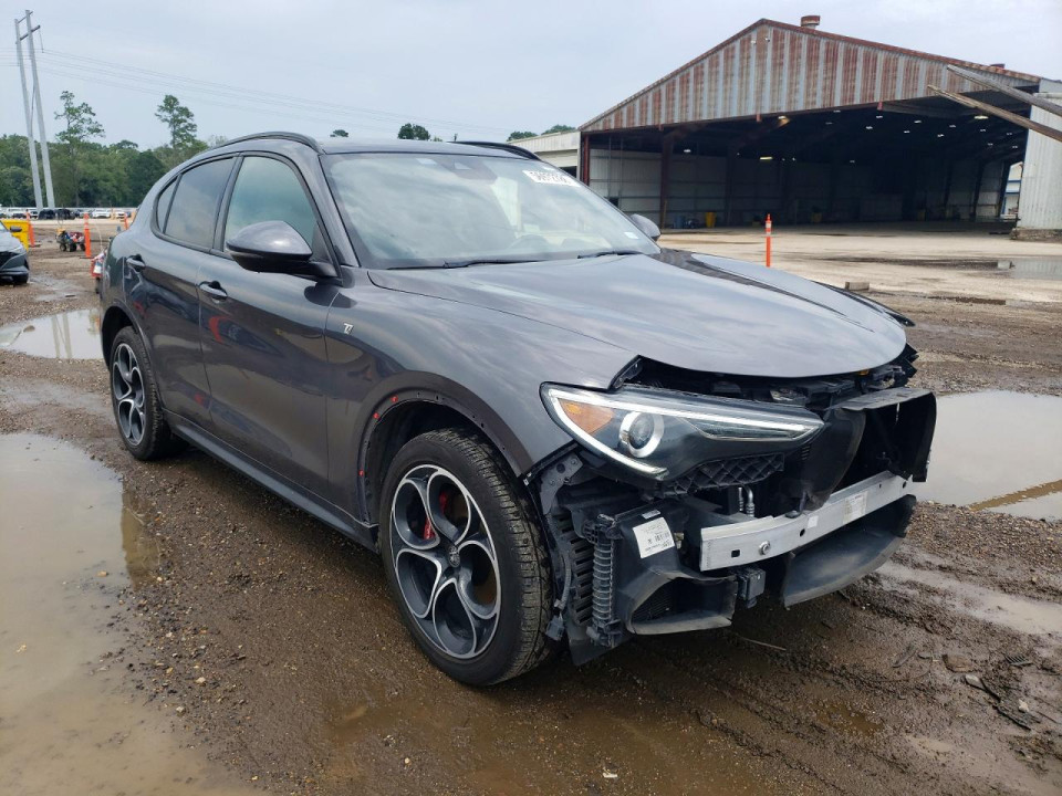 Alfa Romeo STELVIO 2022 — Copart