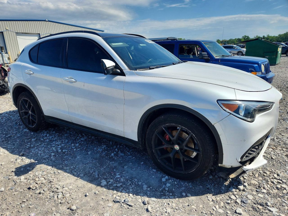 Alfa Romeo STELVIO 2019 — Copart