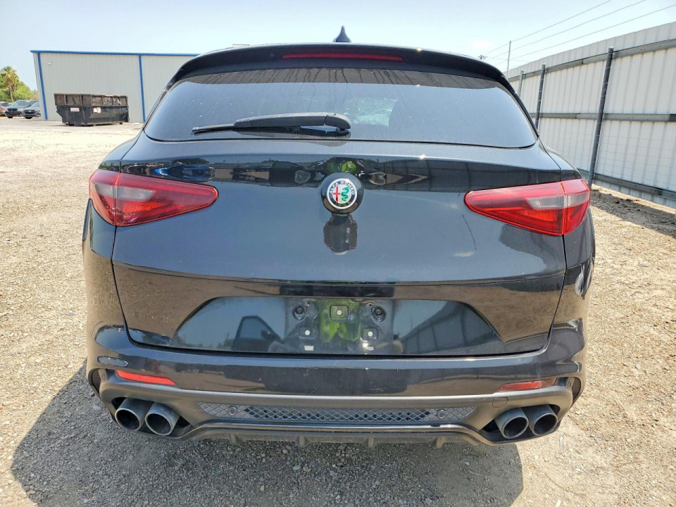 Alfa Romeo STELVIO 2018 — Copart