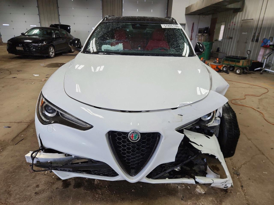 Alfa Romeo STELVIO 2022 — Copart