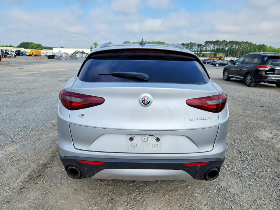 Alfa Romeo STELVIO 2018 — Copart