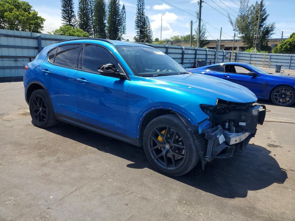 Alfa Romeo STELVIO 2019 — Copart