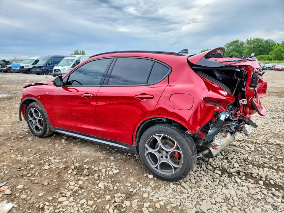 Alfa Romeo STELVIO 2022 — Copart