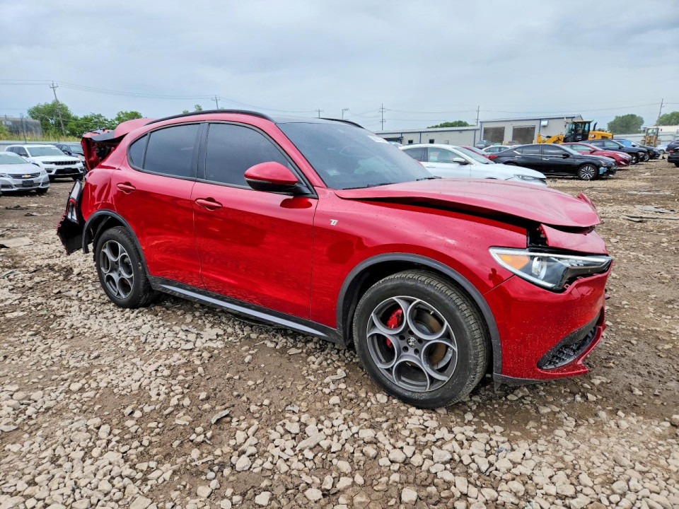 Alfa Romeo STELVIO 2022 — Copart