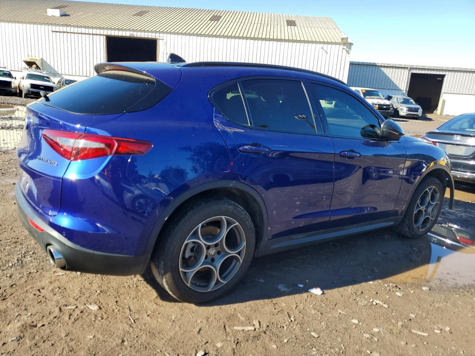 Alfa Romeo STELVIO 2021 — Copart