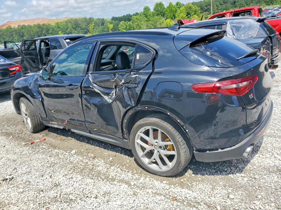 Alfa Romeo STELVIO 2018 — Copart